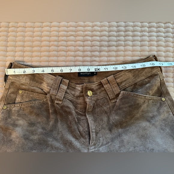 Womyn GORGEOUS 100% Leather, Brown Suede pants, in Excellent condition , Size 10 - Picture 13 of 16